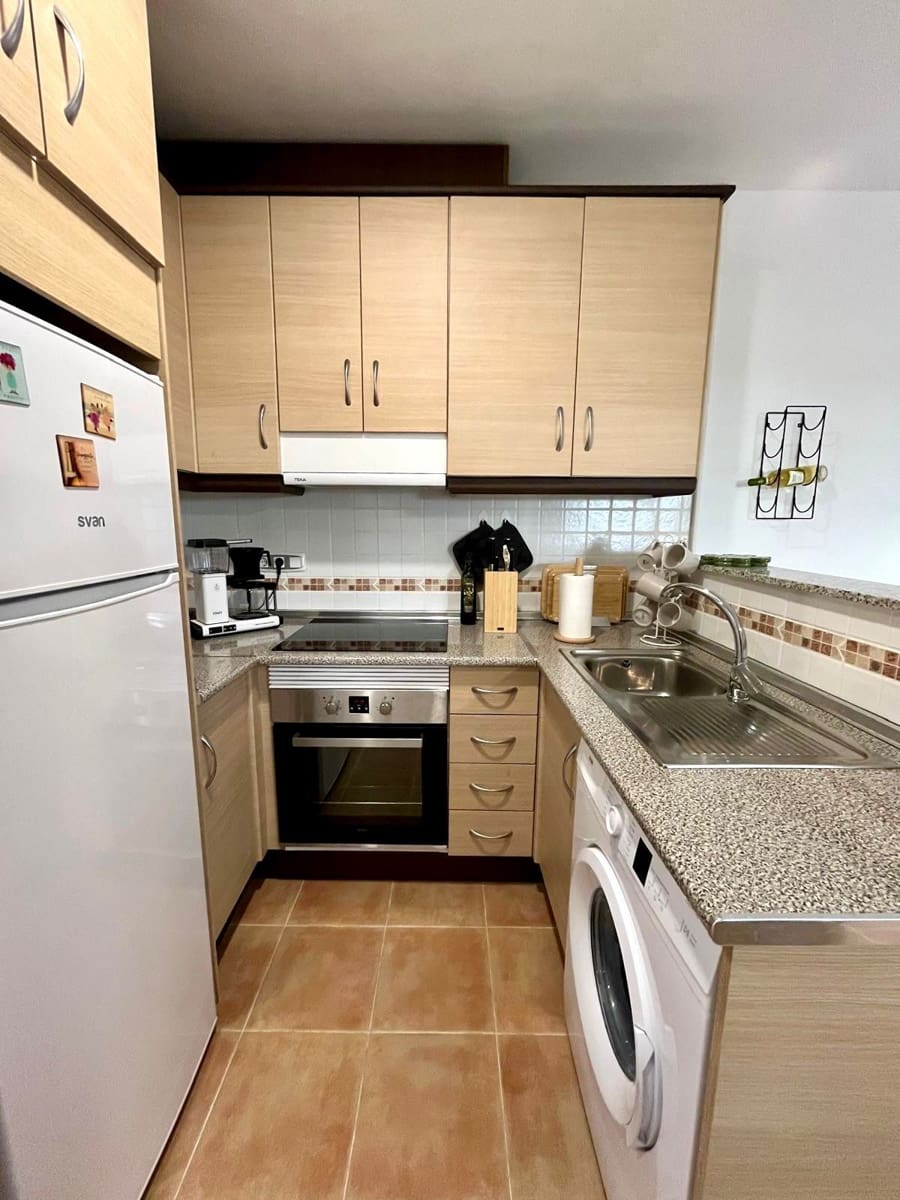 2 bedroom Apartment for sale in Aguilas - € 130,000 (Ref: 9422183)