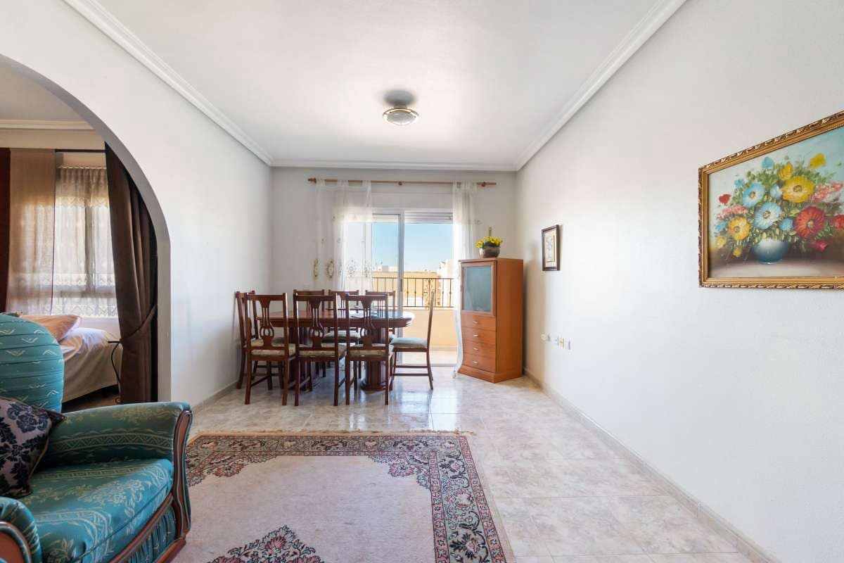 Apartamento de 3 habitaciones en Almoradí en venta - 116.000 € (Ref: 9632847)