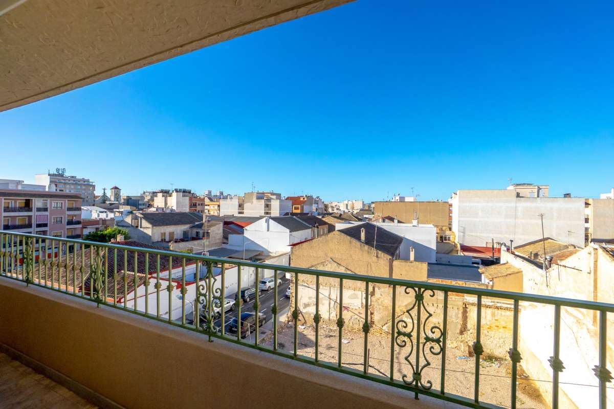 Apartamento de 3 habitaciones en Almoradí en venta - 116.000 € (Ref: 9632847)