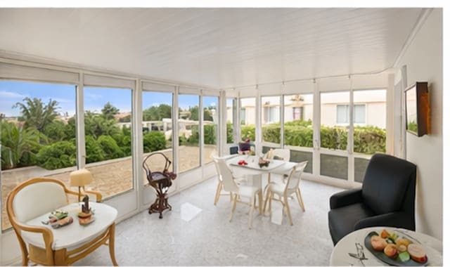 Chalet de 2 habitaciones en San Fulgencio en venta - 165.000 € (Ref: 9673604)