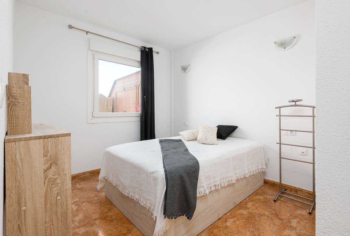 2 Zimmer Apartment zu verkaufen in Torrevieja - 129.000 € (Ref: 9685142)