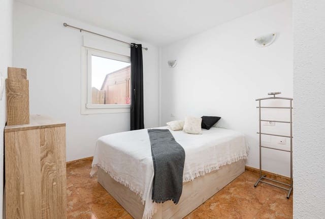 2 Zimmer Apartment zu verkaufen in Torrevieja - 129.000 € (Ref: 9685142)