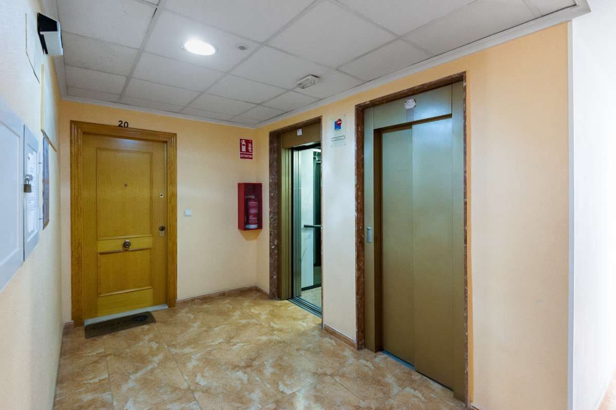 2 Zimmer Apartment zu verkaufen in Torrevieja - 129.000 € (Ref: 9685142)