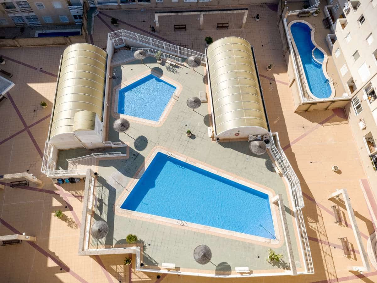 2 Zimmer Apartment zu verkaufen in Torrevieja - 129.000 € (Ref: 9685142)