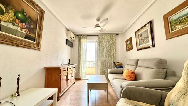 2 sovrum Lägenhet till salu i Torrevieja - 139 900 € (Ref: 9832409)