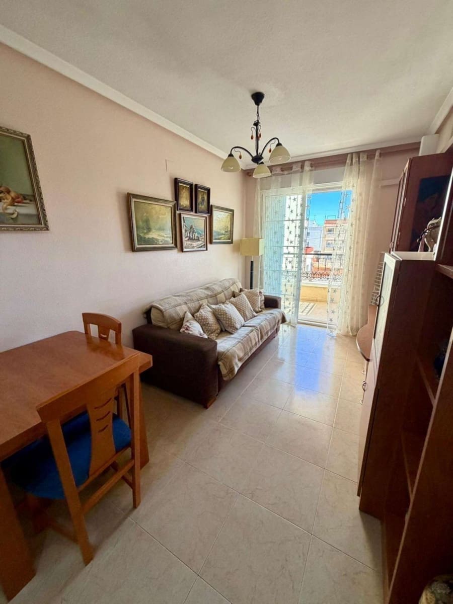 2 makuuhuone Huoneisto myytävänä paikassa Torrevieja - 119 900 € (Ref: 9832417)