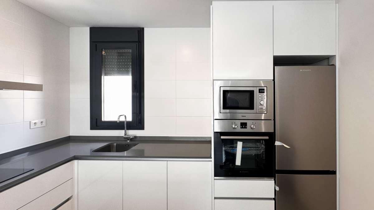 2 bedroom Apartment for sale in Orihuela Costa - € 255,000 (Ref: 9832423)