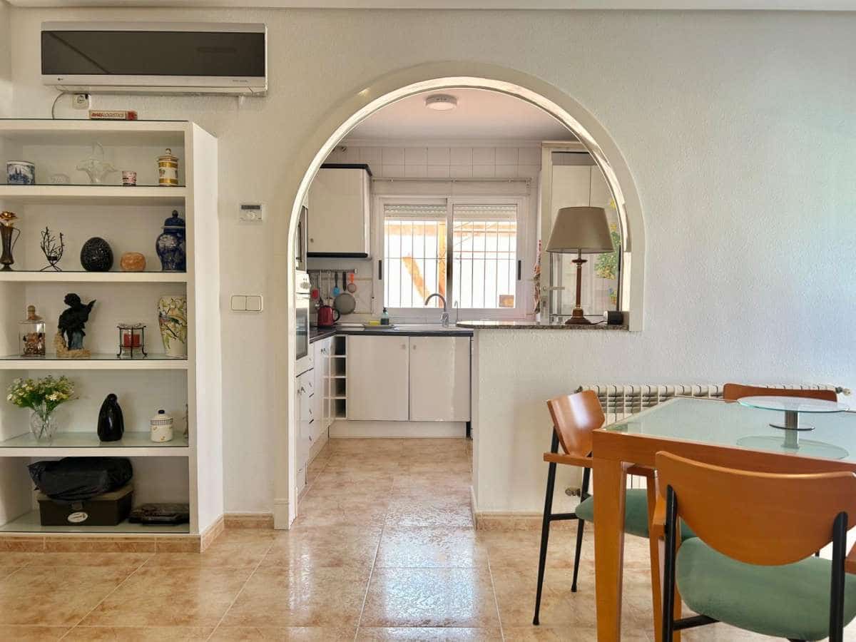 3 slaapkamer Villa te koop in Torrevieja - € 549.900 (Ref: 9832425)