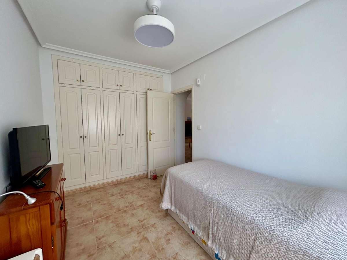 3 slaapkamer Villa te koop in Torrevieja - € 549.900 (Ref: 9832425)