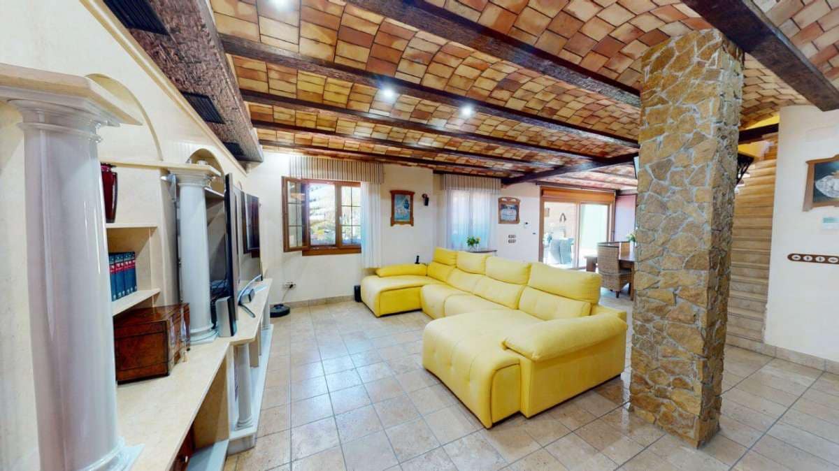 4 bedroom Villa for sale in Almoradi - € 1,590,000 (Ref: 9832426)