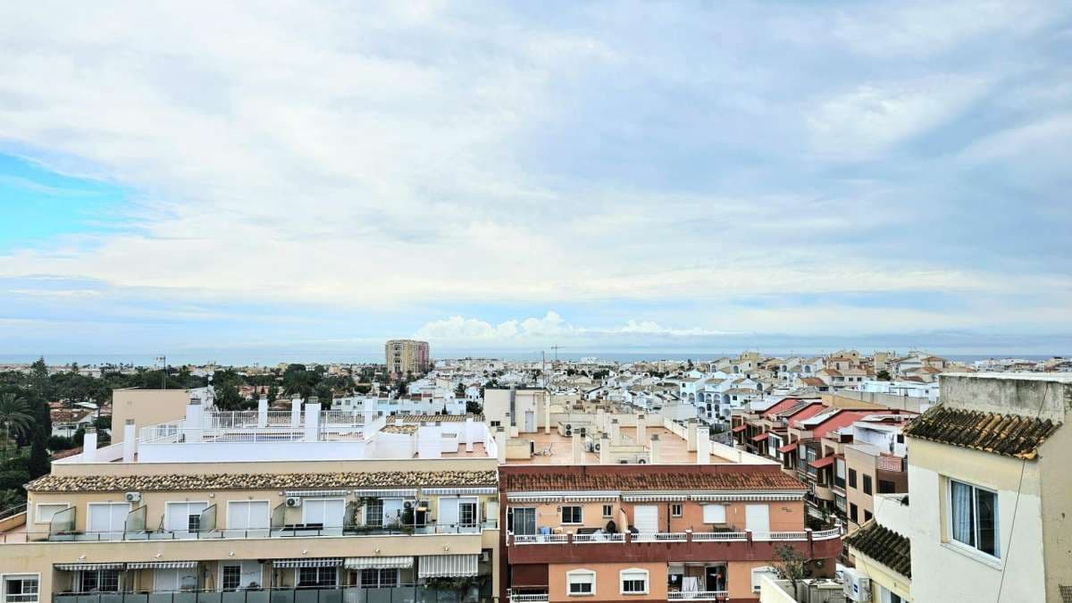 1 soverom Leilighet til salgs i Torrevieja - € 117 260 (Ref: 9832428)