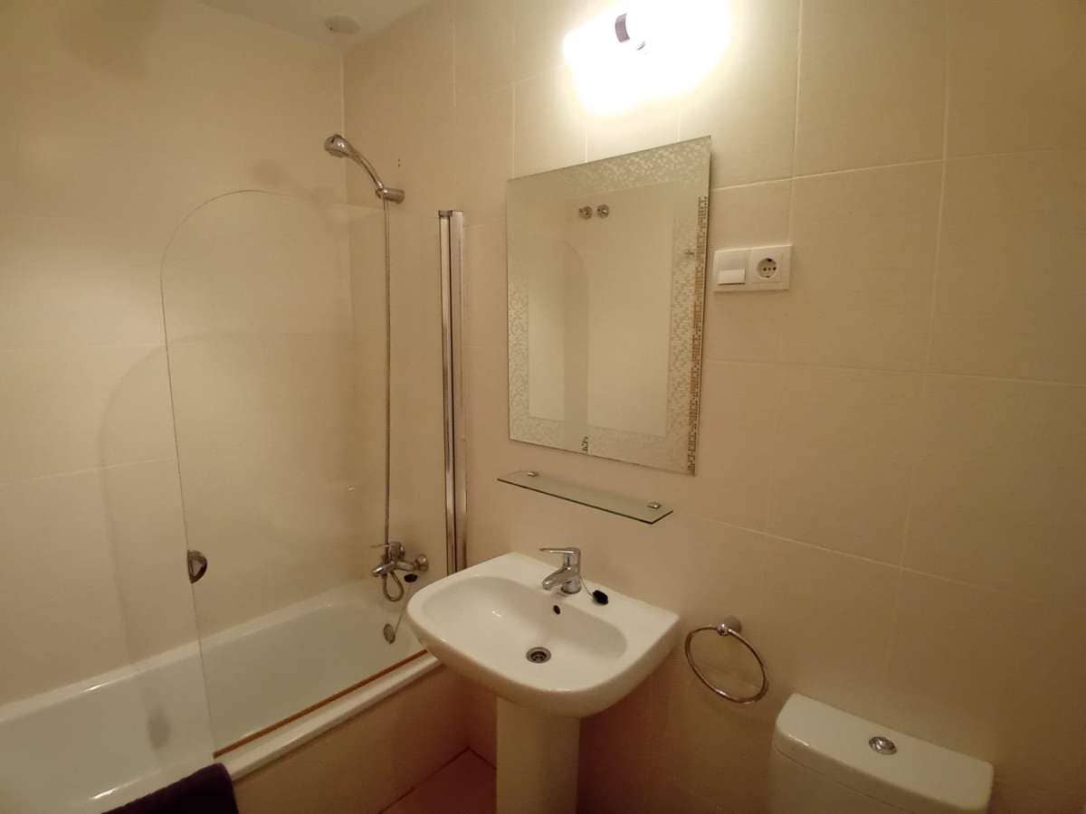 2 bedroom Apartment for sale in Condado de Alhama - € 125,000 (Ref: 9832432)