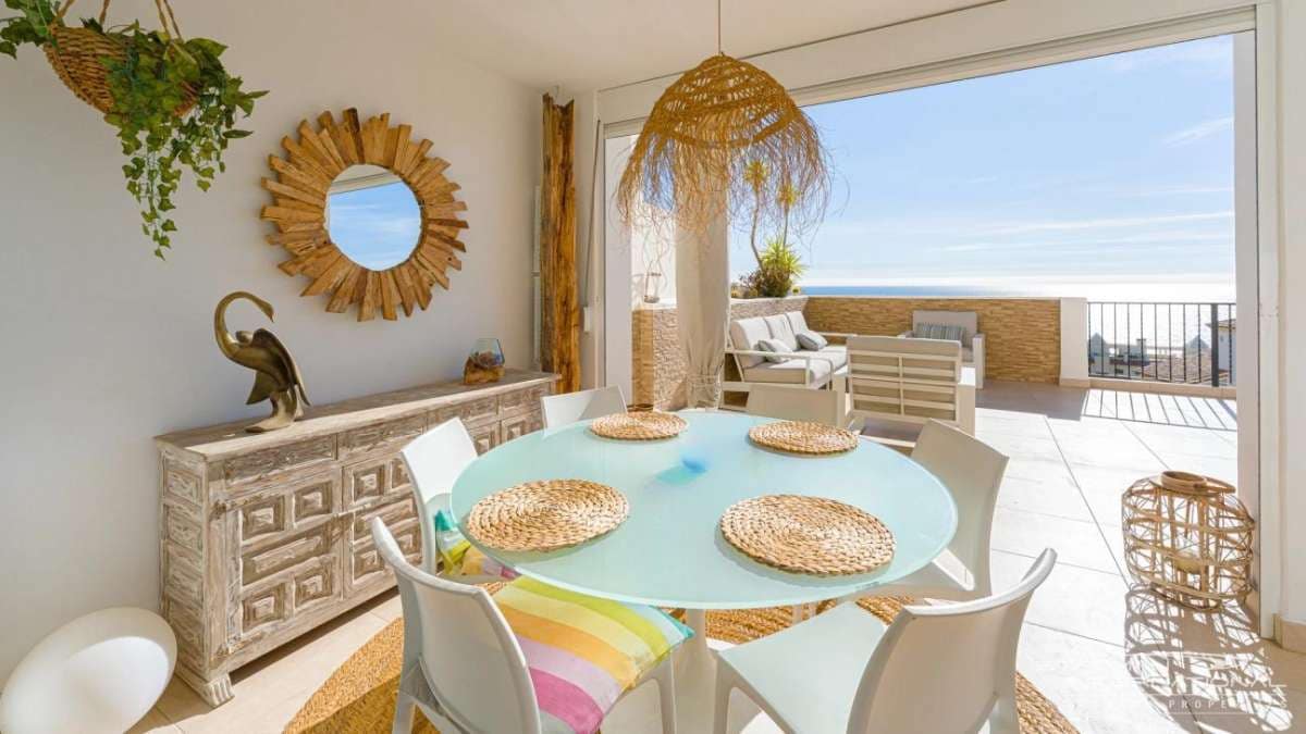 3 bedroom Apartment for sale in Altea - € 549,000 (Ref: 9832444)