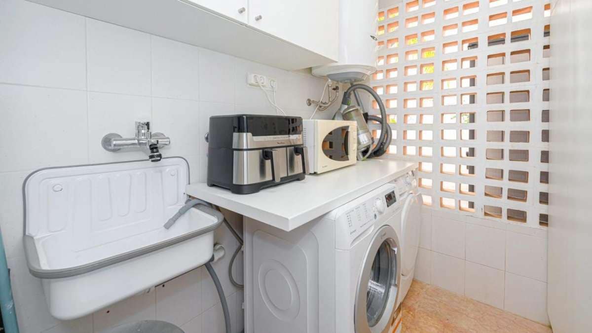3 bedroom Apartment for sale in Altea - € 549,000 (Ref: 9832444)