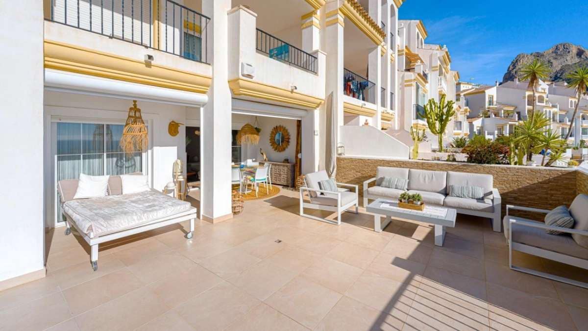 3 bedroom Apartment for sale in Altea - € 549,000 (Ref: 9832444)