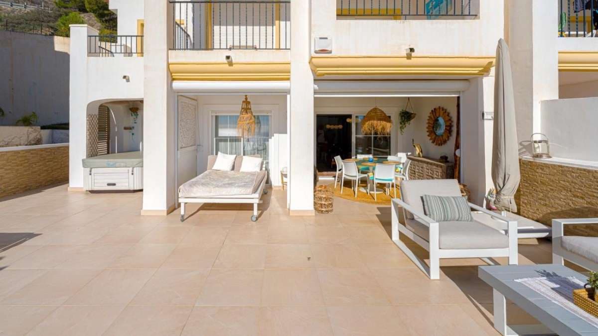 3 bedroom Apartment for sale in Altea - € 549,000 (Ref: 9832444)