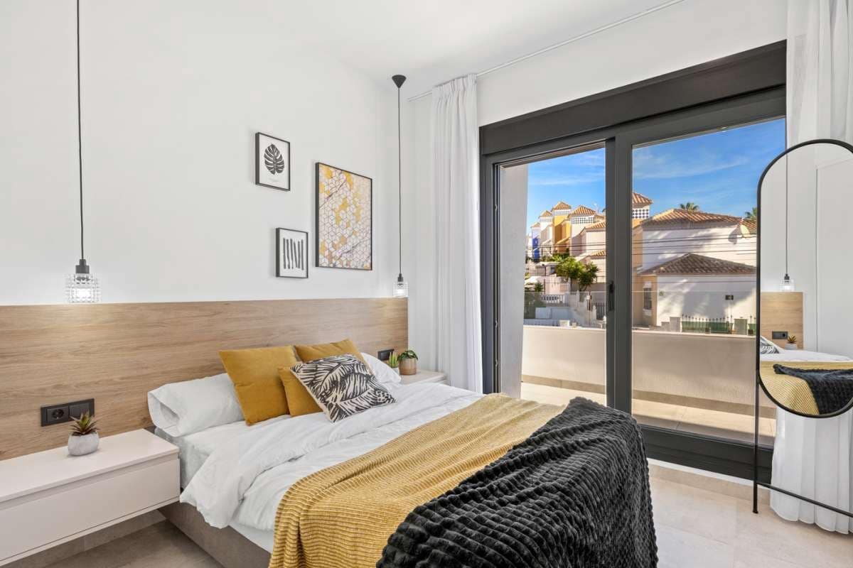3 Zimmer Villa zu verkaufen in Orihuela Costa - 475.000 € (Ref: 9832445)