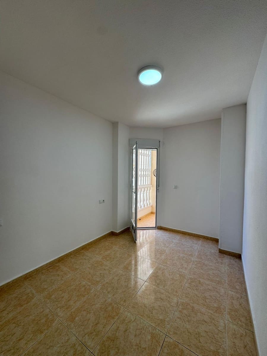 1 sypialnia Apartament na sprzedaż w Torrevieja - 139 000 € (Ref: 9832448)