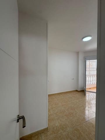 Apartamento de 1 habitación en Torrevieja en venta - 154.900 € (Ref: 9832448)