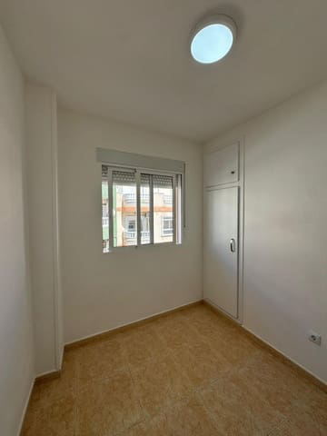 Apartamento de 1 habitación en Torrevieja en venta - 154.900 € (Ref: 9832448)