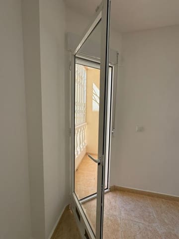 Apartamento de 1 habitación en Torrevieja en venta - 154.900 € (Ref: 9832448)