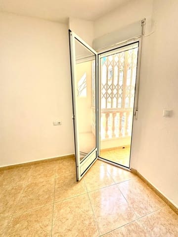 Apartamento de 1 habitación en Torrevieja en venta - 154.900 € (Ref: 9832448)