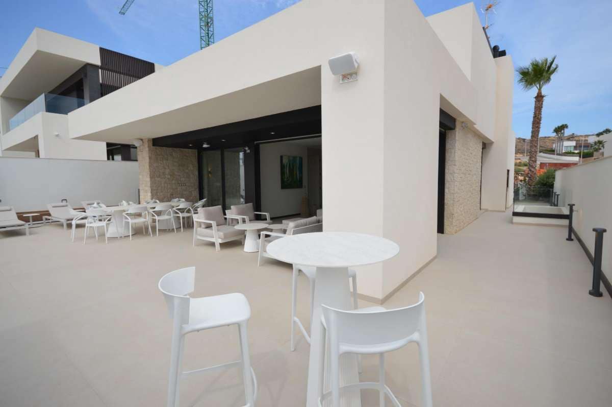 5 Zimmer Villa zu verkaufen in Algorfa - 1.750.000 € (Ref: 9832453)