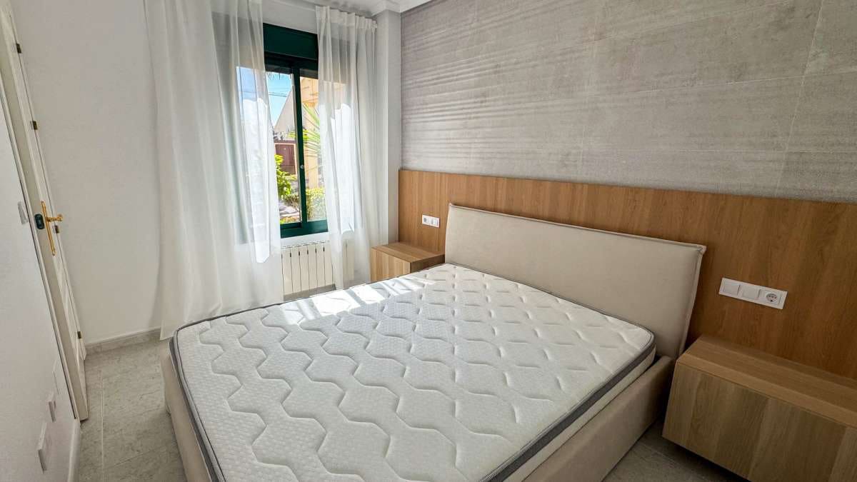 2 soveværelse Lejlighed til salg i Orihuela Costa - € 220.000 (Ref: 9832461)