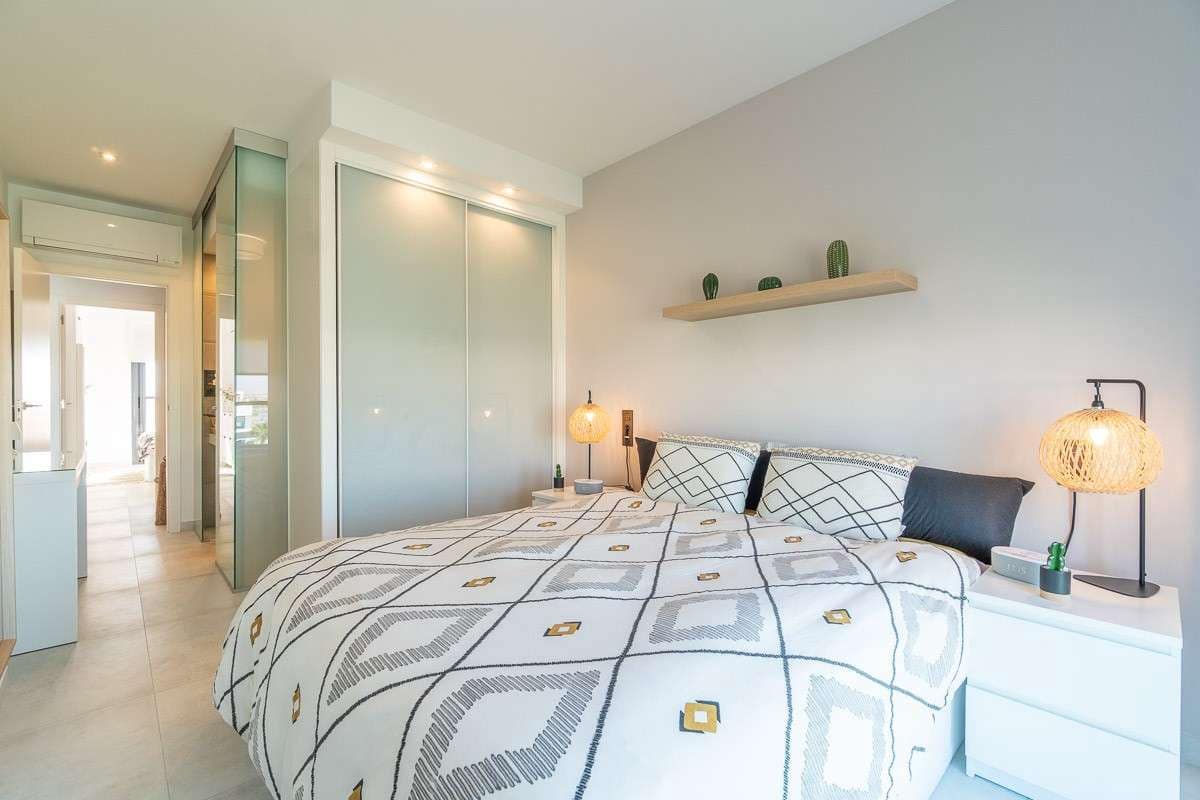 2 quarto Apartamento para venda em El Raso - 295 000 € (Ref: 9832464)