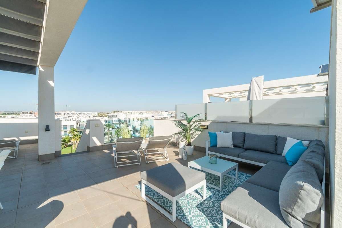 2 quarto Apartamento para venda em El Raso - 295 000 € (Ref: 9832464)