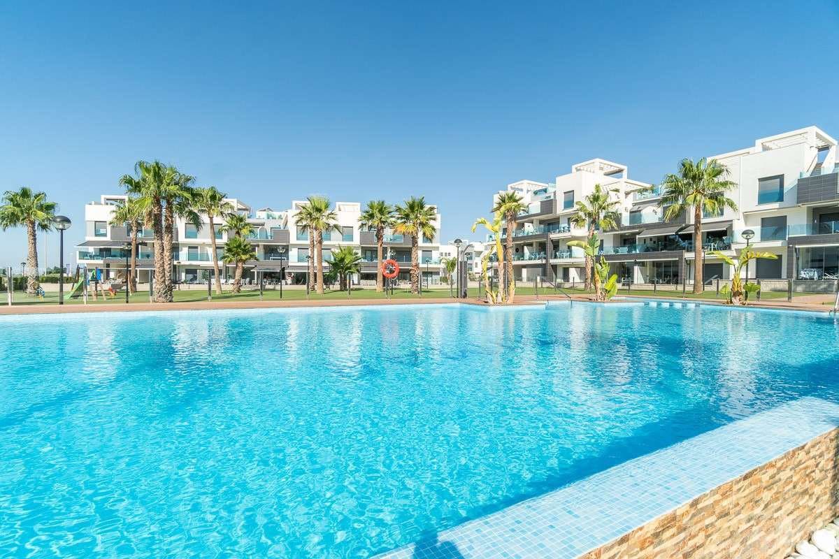 2 quarto Apartamento para venda em El Raso - 295 000 € (Ref: 9832464)