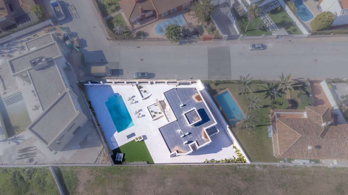 5 camera da letto Villa in vendita in Torrevieja - 1.390.000 € (Rif: 9832469)