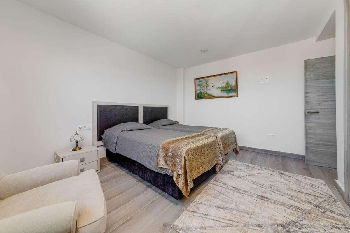 3 camera da letto Villa in vendita in Torrevieja - 1.275.000 € (Rif: 9832472)