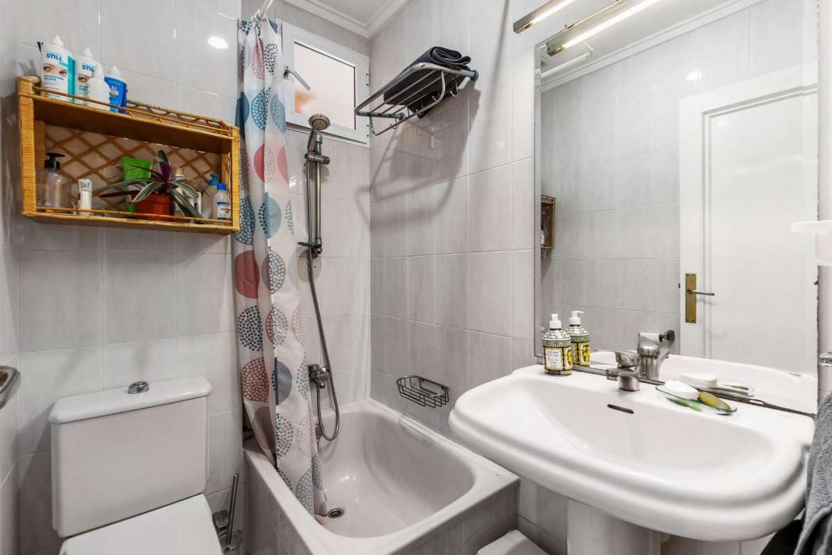 4 sovrum Lägenhet till salu i Torrevieja - 499 000 € (Ref: 9832473)