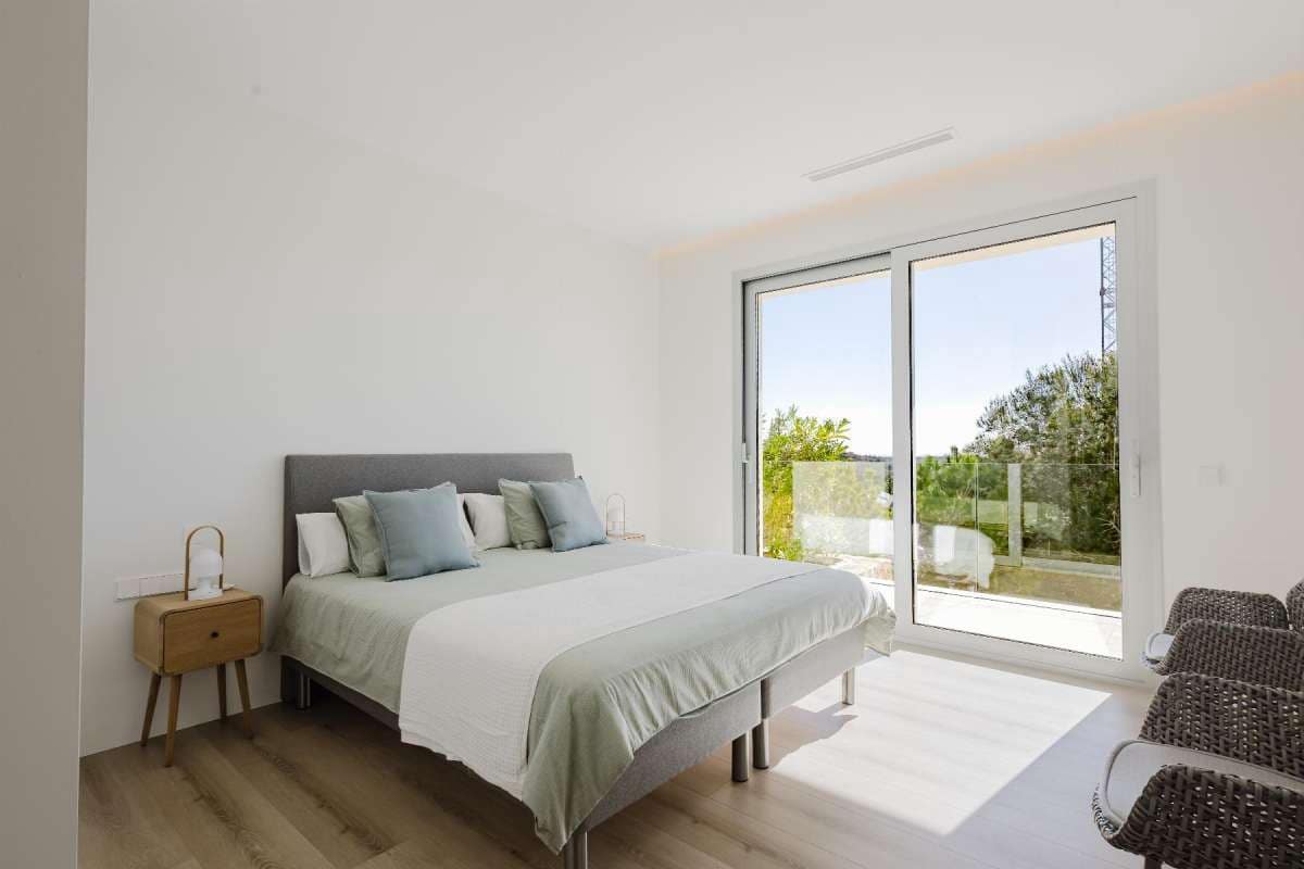 5 bedroom Villa for sale in Orihuela Costa - € 2,700,000 (Ref: 9832480)