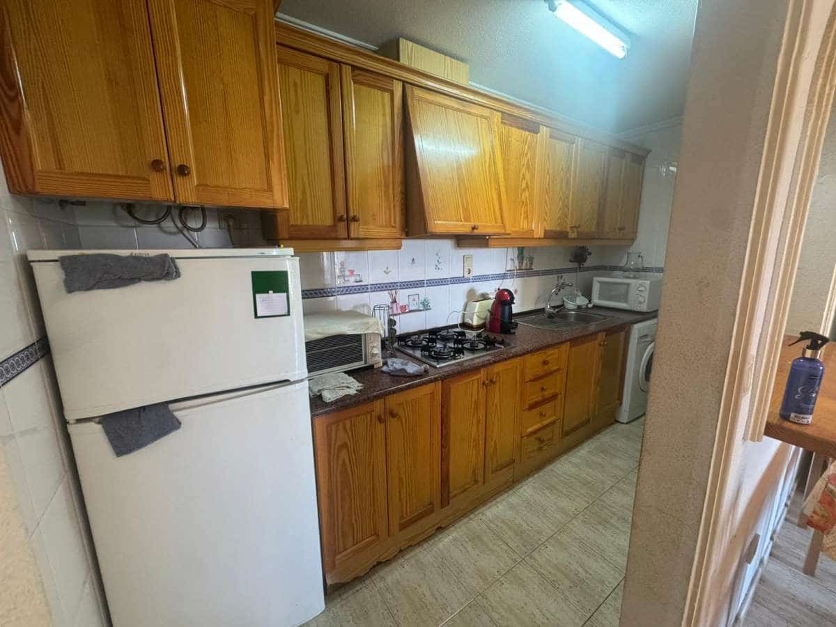 2 Zimmer Apartment zu verkaufen in Torrevieja - 139.990 € (Ref: 9832484)