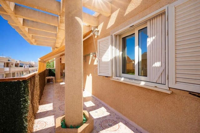 2 bedroom Apartment for sale in Torrevieja - € 149,990 (Ref: 9832490)