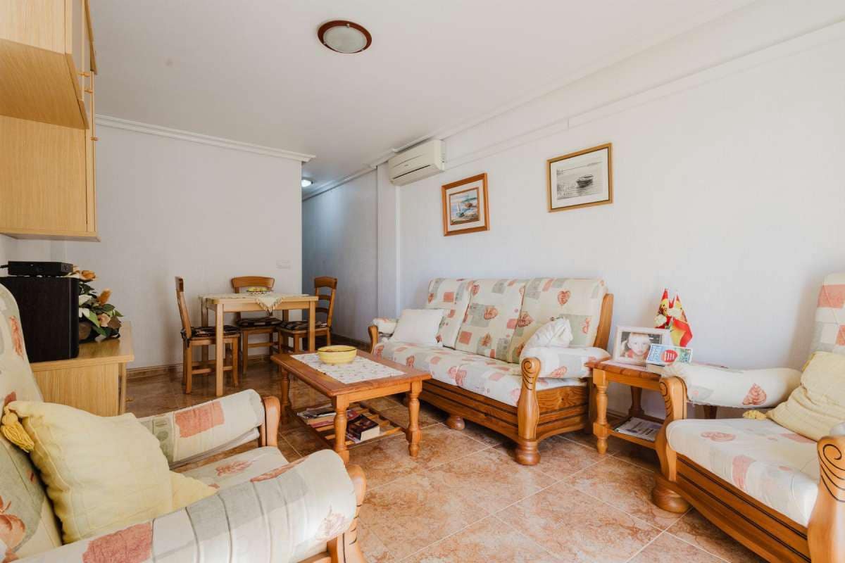 3 slaapkamer Appartement te koop in Torrevieja - € 154.000 (Ref: 9832492)