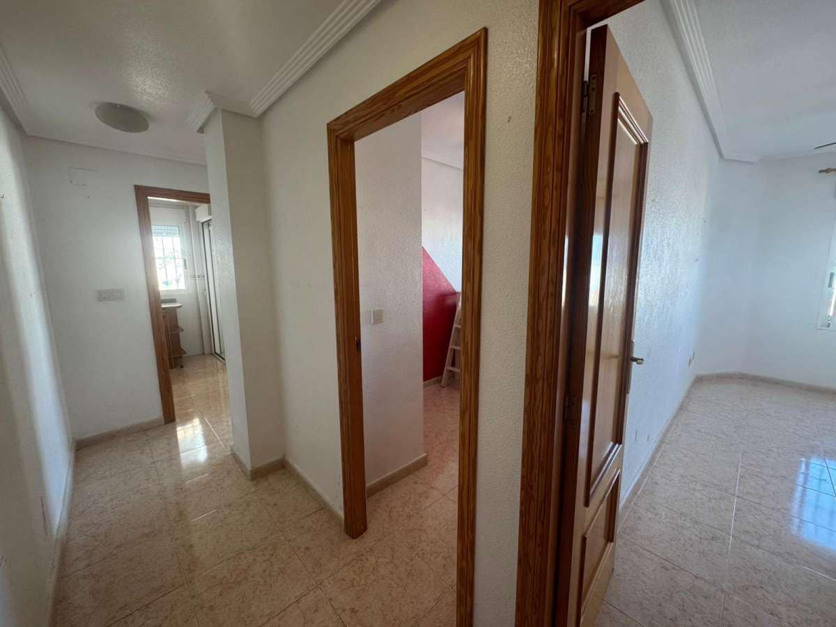 2 sypialnia Apartament na sprzedaż w Torrevieja - 159 990 € (Ref: 9832503)