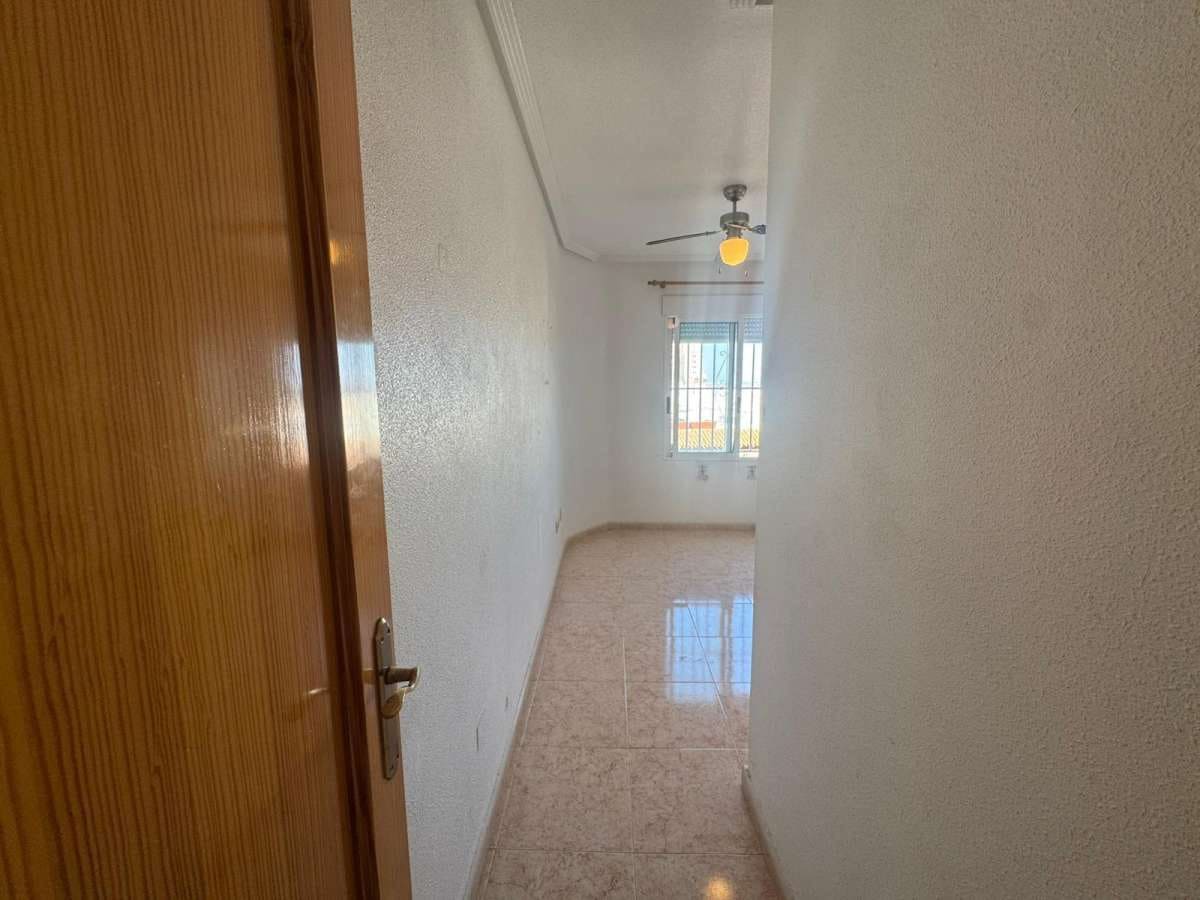2 sypialnia Apartament na sprzedaż w Torrevieja - 159 990 € (Ref: 9832503)