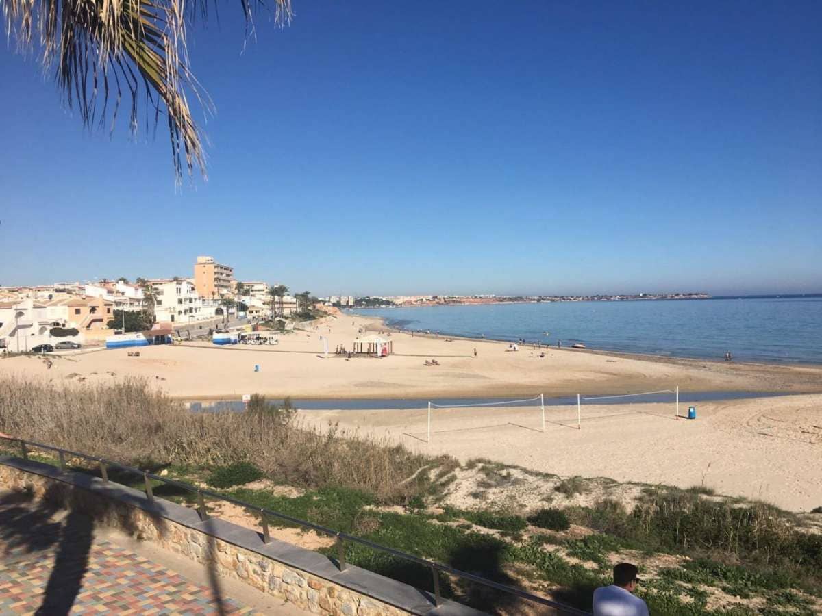 3 slaapkamer Villa te koop in Pilar de la Horadada - € 1.895.000 (Ref: 9832511)