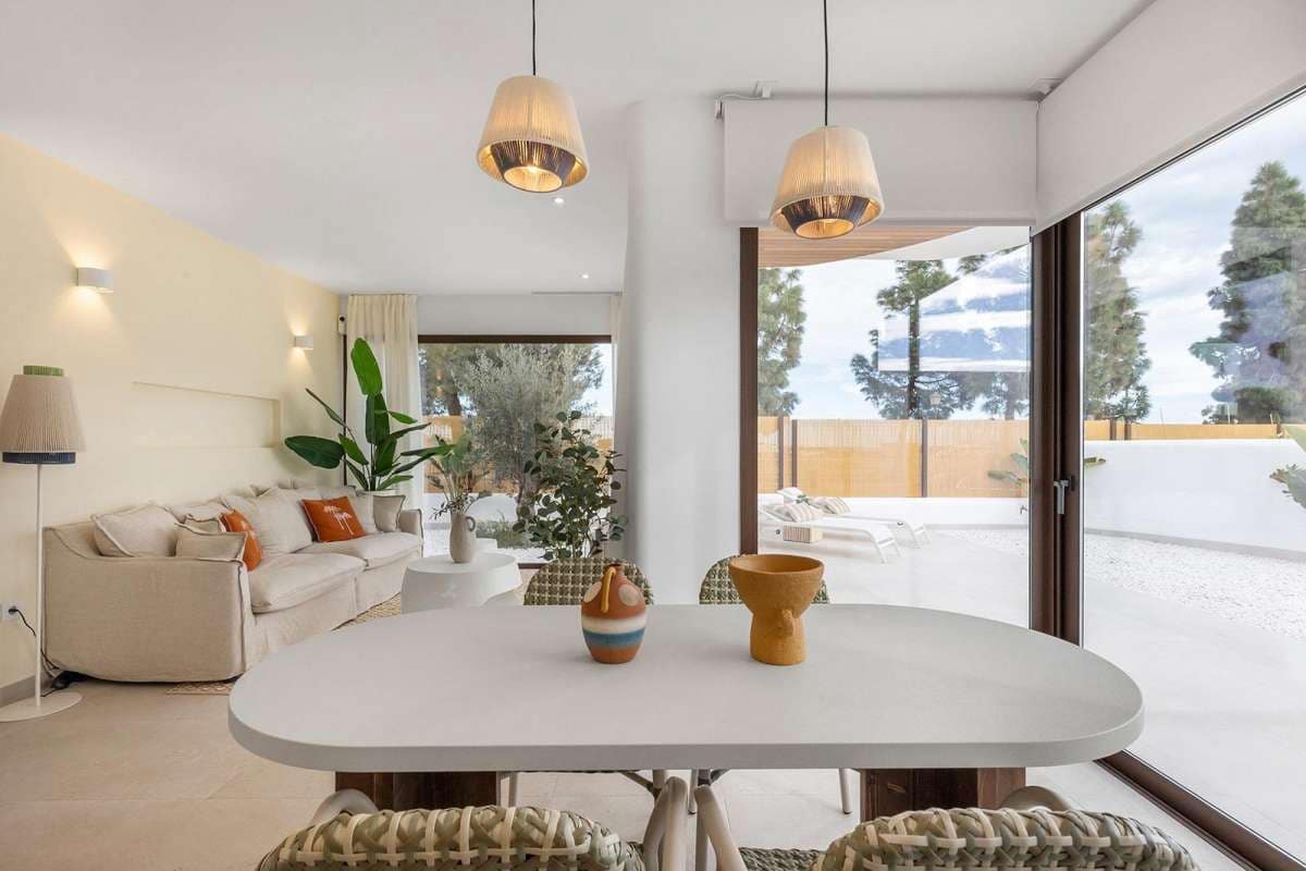 3 bedroom Apartment for sale in Los Alcazares - € 309,900 (Ref: 9832536)