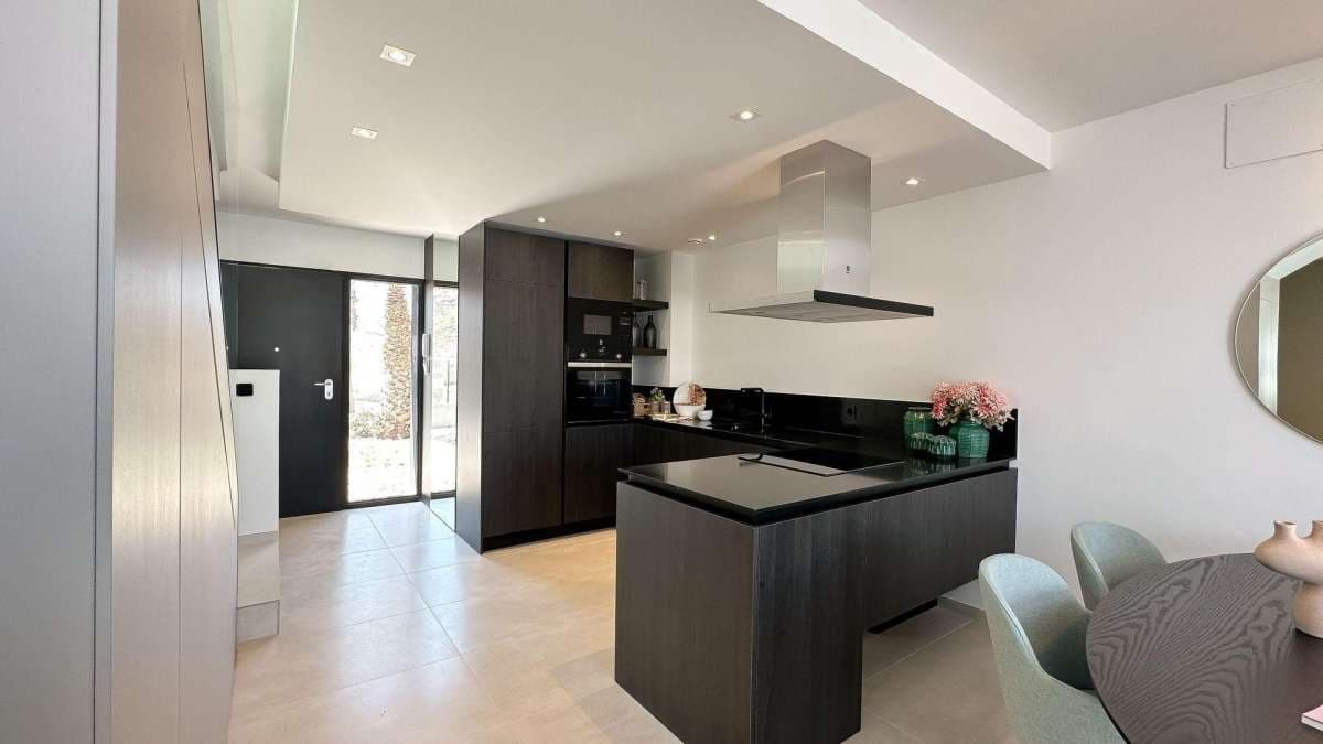 3 bedroom Villa for sale in Algorfa - € 573,000 (Ref: 9832554)