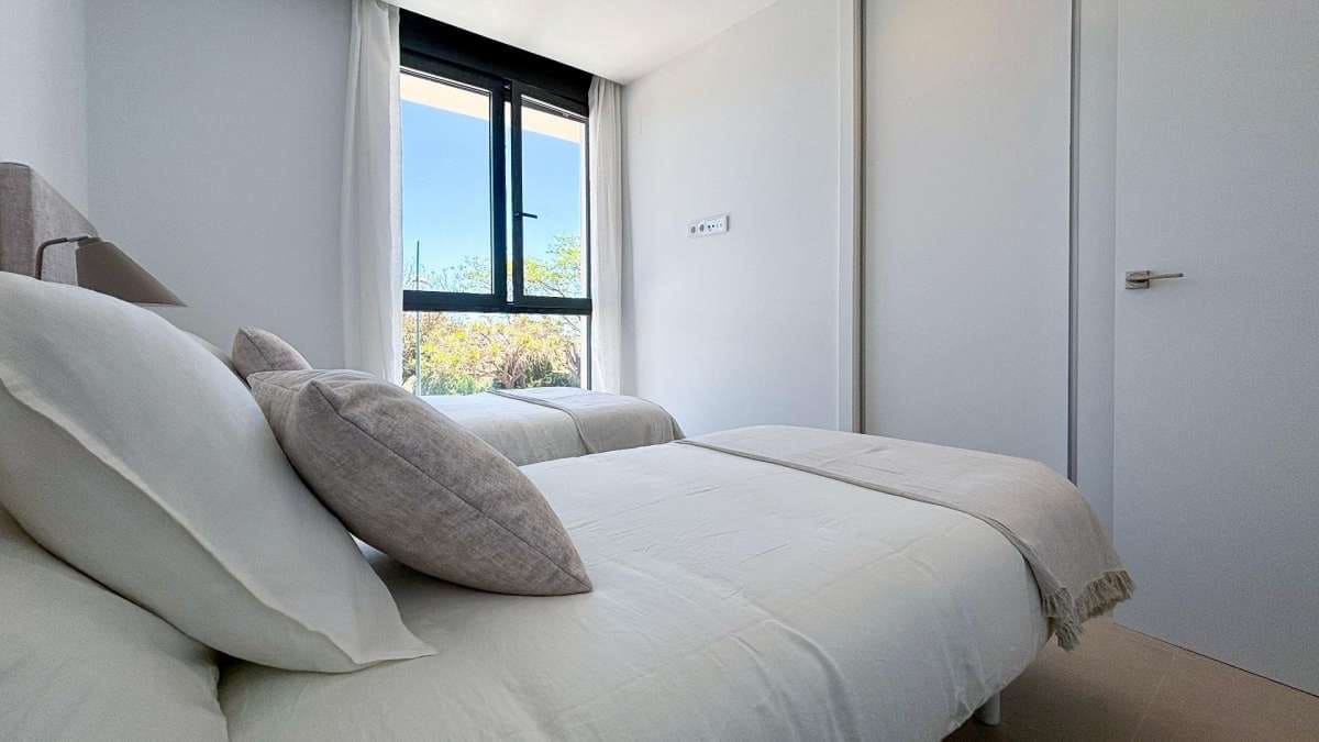 3 bedroom Villa for sale in Polop with garage - € 694,700 (Ref: 9832597)