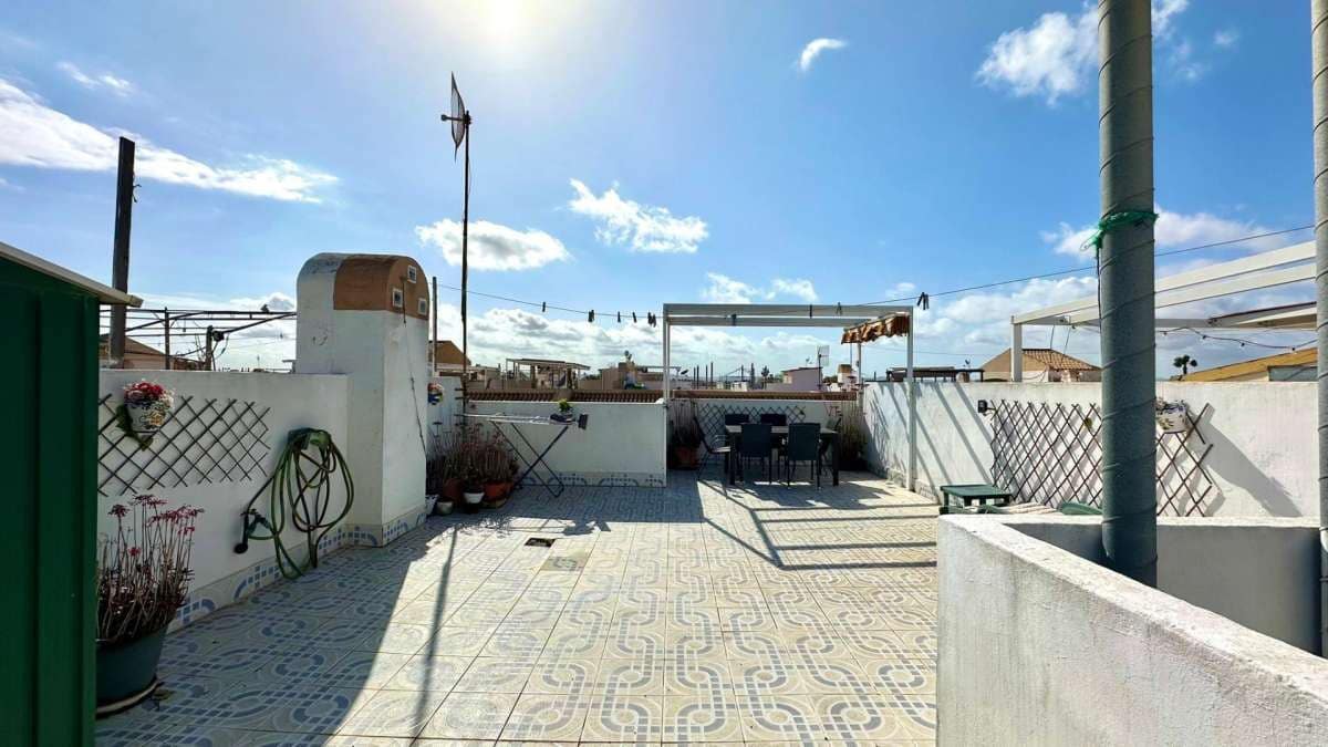 2 Zimmer Bungalow zu verkaufen in Torrevieja - 139.900 € (Ref: 9832650)