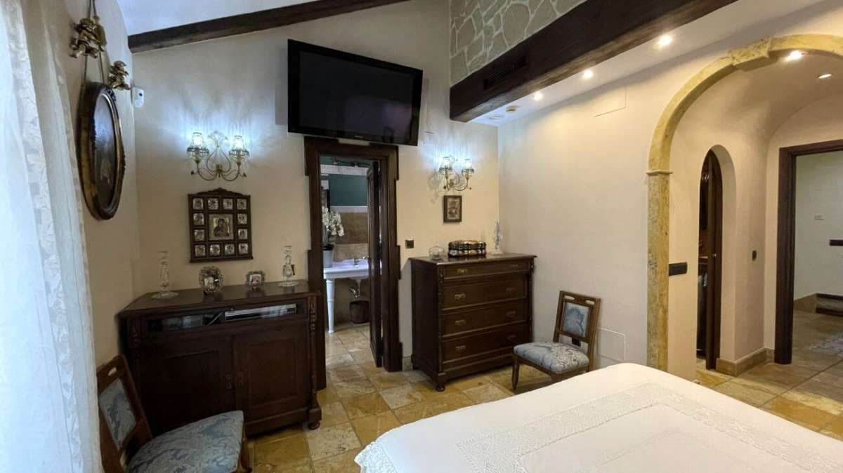 4 Zimmer Haus zu verkaufen in Torrevieja - 1.265.000 € (Ref: 9832652)