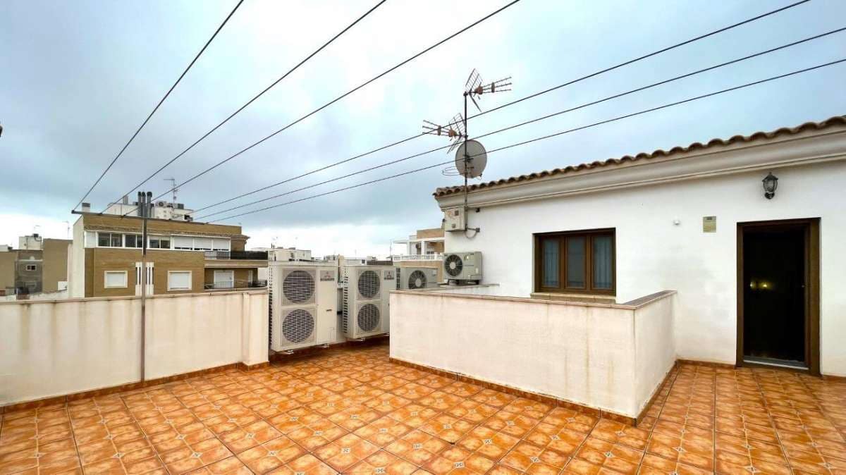 4 Zimmer Haus zu verkaufen in Torrevieja - 1.265.000 € (Ref: 9832652)