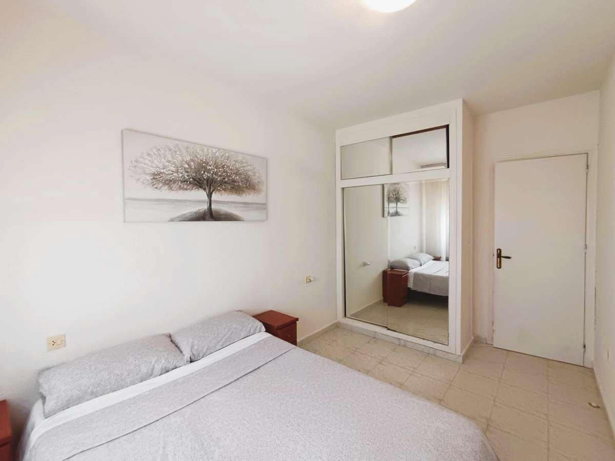 2 bedroom Bungalow for sale in Torrevieja - € 99,950 (Ref: 9832661)