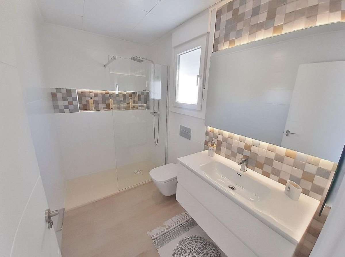 3 soveværelse Byhus til salg i Avileses - € 279.900 (Ref: 9832668)
