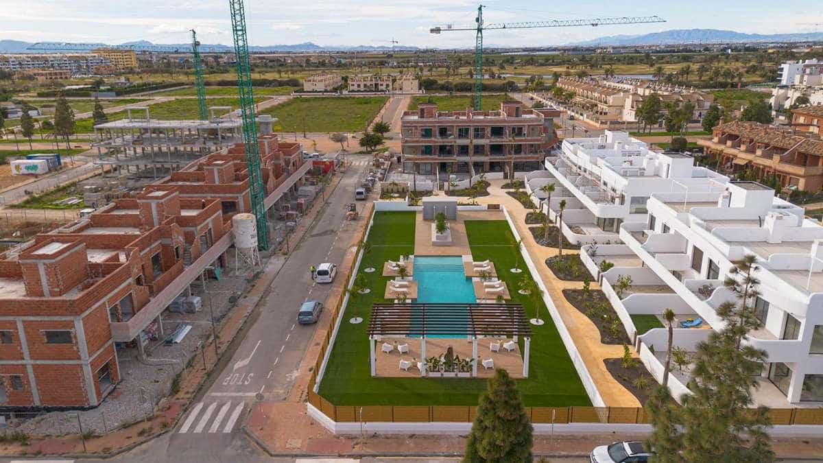 3 bedroom Apartment for sale in Los Alcazares - € 379,900 (Ref: 9832672)